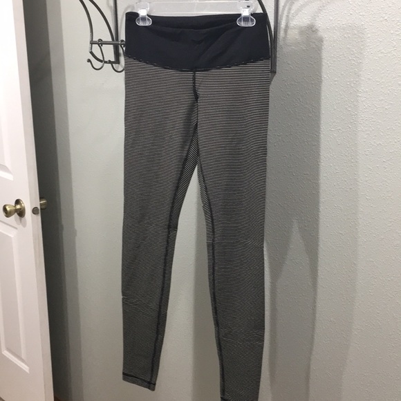 lululemon athletica Pants - Lululemon rare stripe full length wunderunders